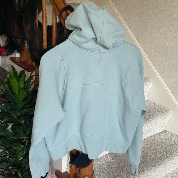 Lululemon Loungeful Cropped Hoodie - Picture 6 of 11